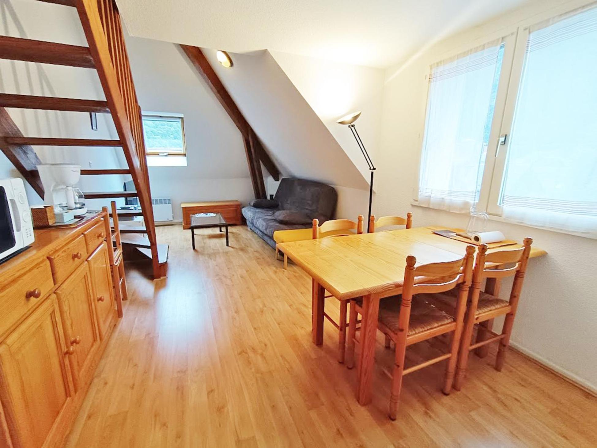 Ferienwohnung Chez Charlotte, T3 Duplex, Vue Montagne, Parking Gratuit, Ascenseur, 4 Personnes Bagnères-de-Luchon Exterior foto